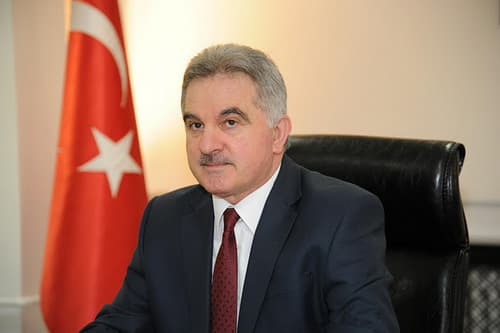 Rektör Elmas, sosyal medyadan duyurdu