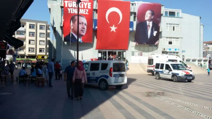 Belediyede yıkım gerginliği