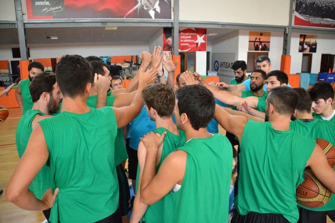 2.08'lik dev basketçi, Büyükşehir Basket'te