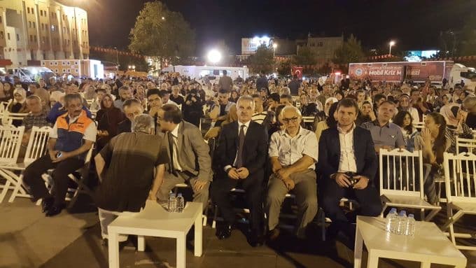 Deprem şehitleri, depremin 17. yılında anıldı