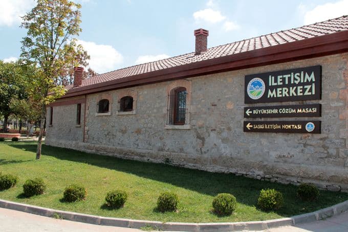 Geçitteki eski bina artık bu hizmeti verecek