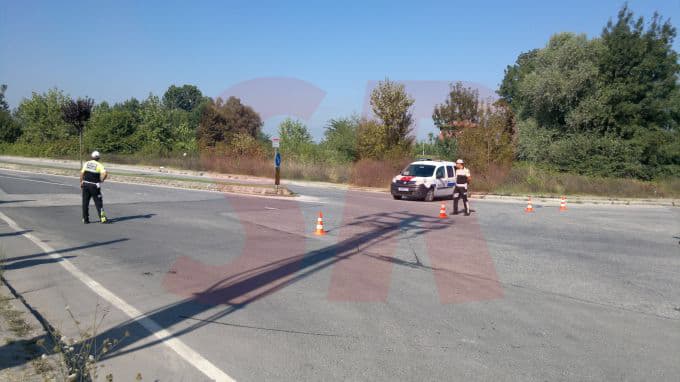 Yenikent yolunu kapattılar