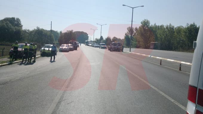 Yenikent yolunu kapattılar