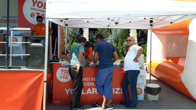 Kamyon ve tır şoförleriyle buluştular
