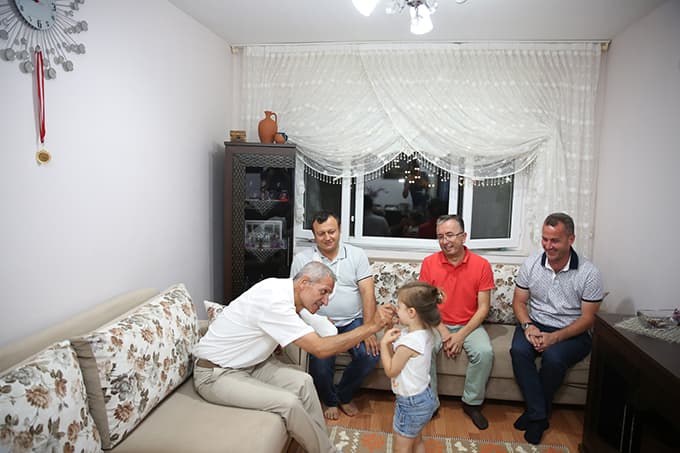 Süleyman Dişli yaralanan polisleri ziyaret etti 