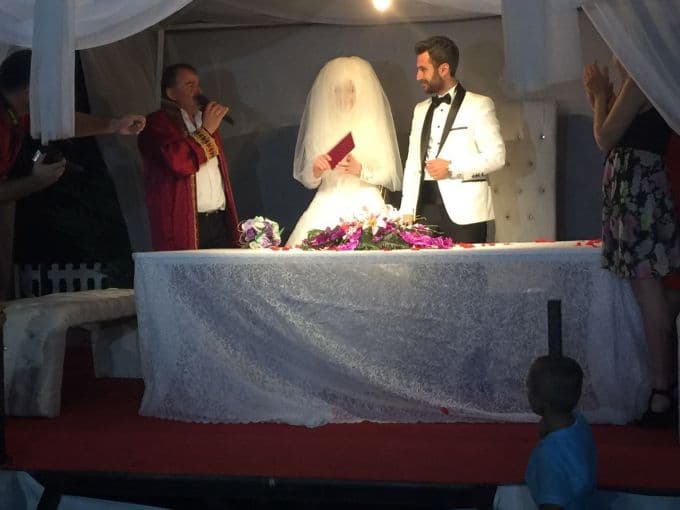 Sezer ve Tepecik ailelerinin mutlu günü