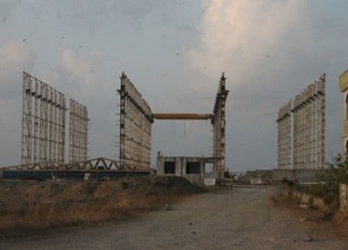 O tersane yıkılmaya başlandı