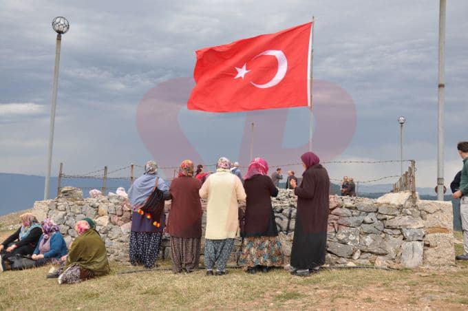 Şehrin en yüksek yerinde şehitlere dua edildi