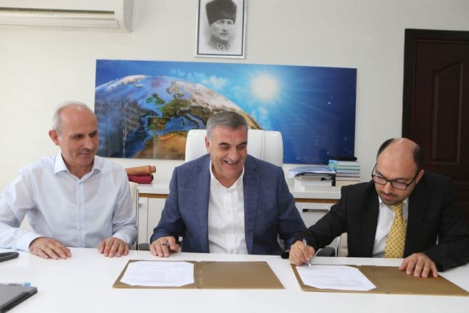 Yenikent'in beklediği projede imzalar atıldı