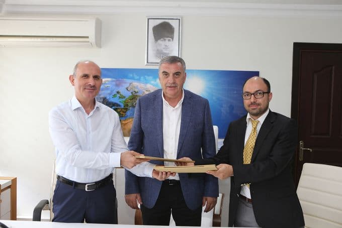 Yenikent'in beklediği projede imzalar atıldı