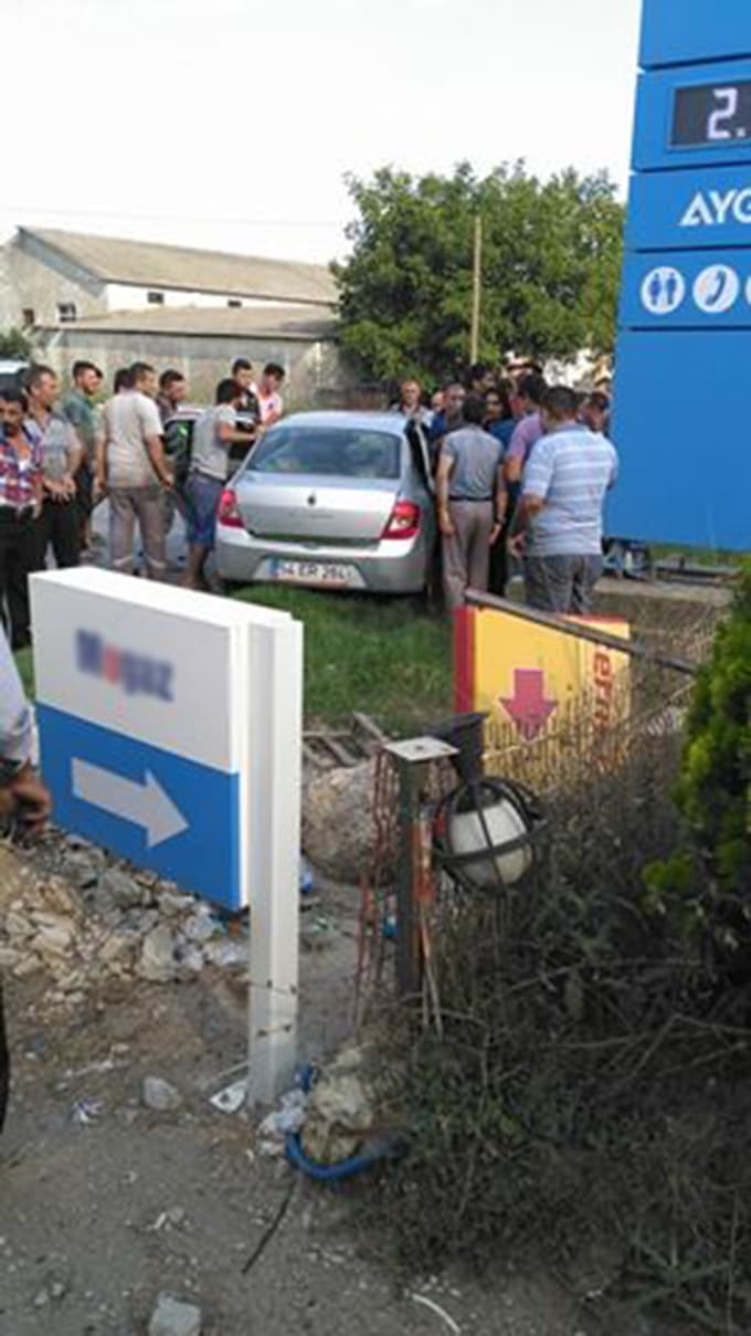 Kaynarca'da trafik kazası 1 Yaralı