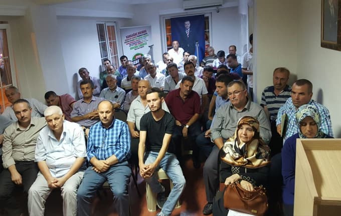 AK Parti Adapazarı Mahalle başkanlarıyla buluştu 