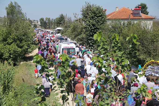 Şehit Mansur Cansız ebediyete uğurlandı
