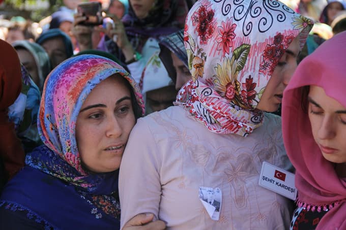 Şehit Mansur Cansız ebediyete uğurlandı