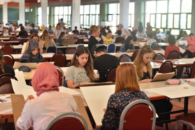 SAÜ'de Özel Yetenek Sınavı'na yoğun ilgi