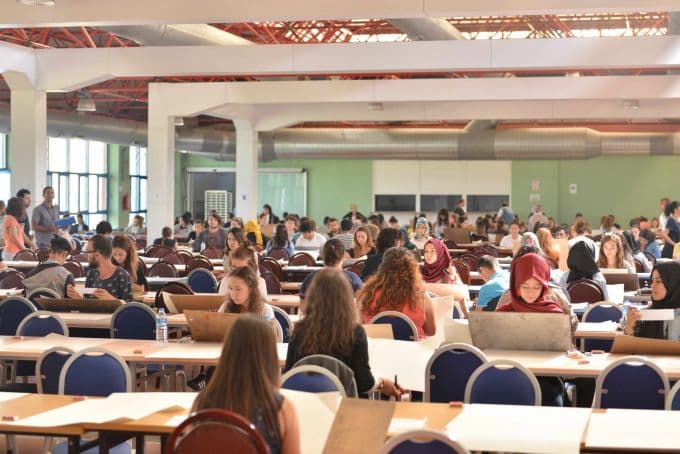 SAÜ'de Özel Yetenek Sınavı'na yoğun ilgi
