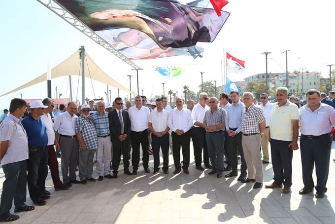 Karasu sahili Mavi Bayrak ile buluştu