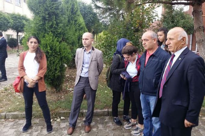 Lise öğrencisi okul pansiyonunda ölü bulundu