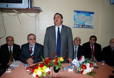 MHPli Adaylar, Hızırtepe'de Başbakan Gibi Karşılandı
