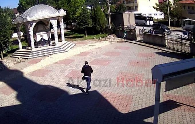İnsanlık ölmüş dedirten olay!