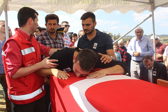 Kaynarca şehidini uğurladı