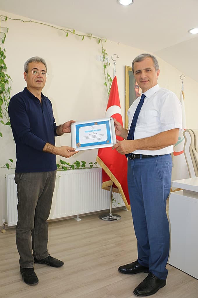 Metin hocaya teşekkür belgesi