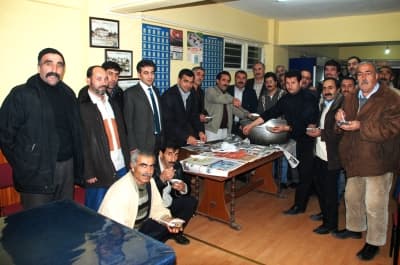 Partililer Aşure Bahanesiyle Buluştu