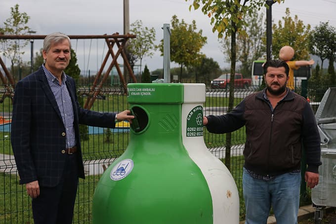Cam şişelere kumbara dönemi