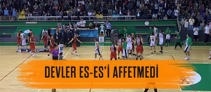 Devler Es-Es'i affetmedi