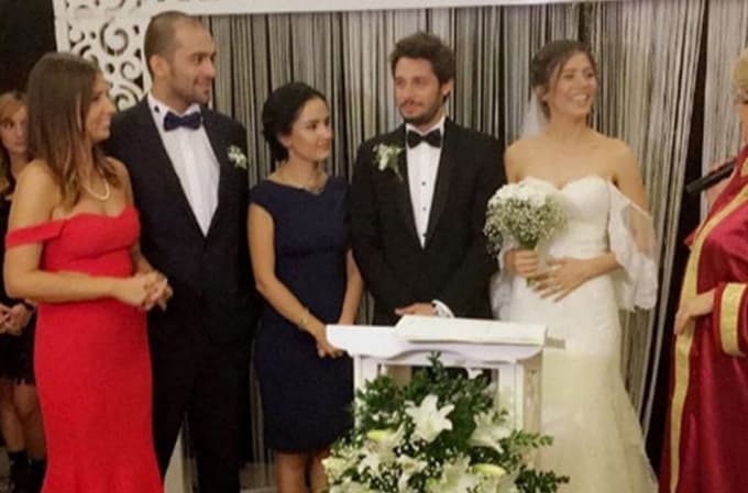 Sapanca'da dünya evine girdiler