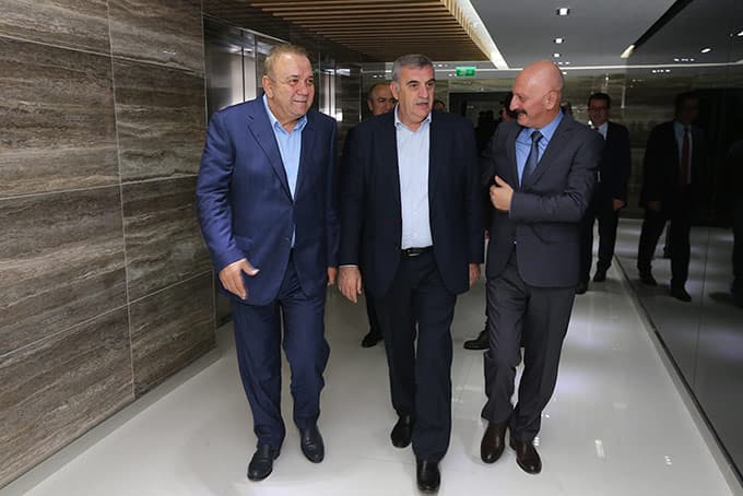 Toçoğlu, Adatıp Hastanesi'ni ziyaret etti