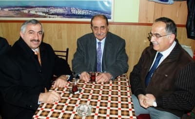 Onlar Halka Hizmet Etmeye Doymuyor!