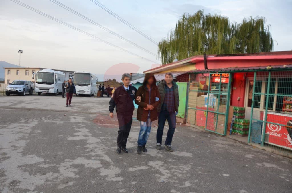 Hendek'te 120 polisle uyuşturucu operasyonu!