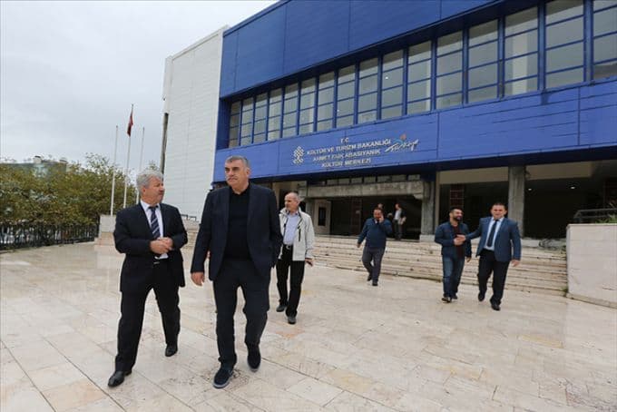 AFA'da yıkım başladı