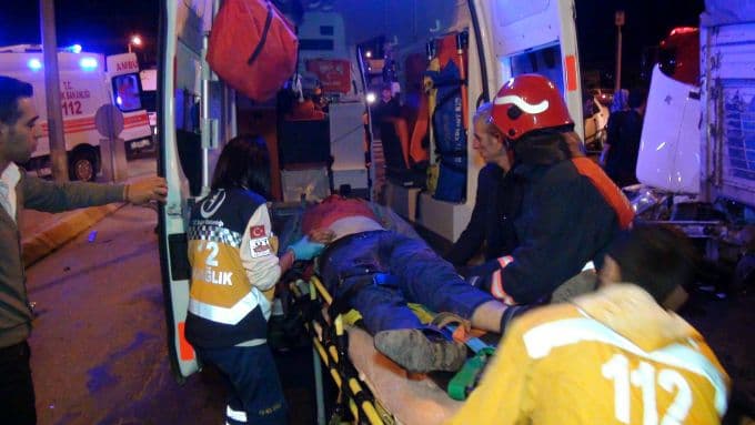Alkollü sürücü dehşet saçtı!: 3 ölü, 1 yaralı