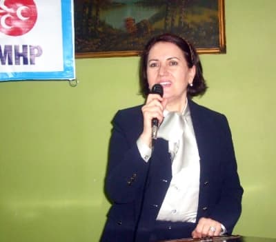 Meral Akşener, Bakın Başbakan'ı Kime Benzetti?
