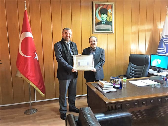 Cumhurbaşkanı'na şiirler yazan Lübnanlı Rektör SAÜ'deydi