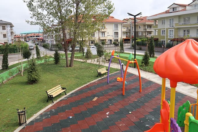 Mahalle sakinleri Alemdar'a teşekkür etti