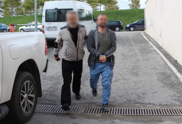Sahte FBI kimliğini kendisi hazırlamış