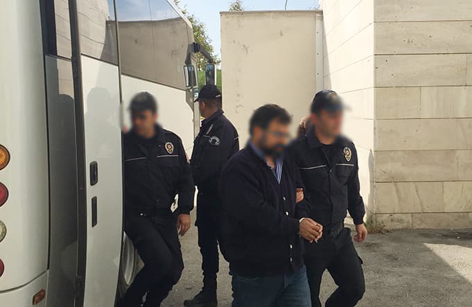 Sakarya'daki o derneğe FETÖ Operasyonu!