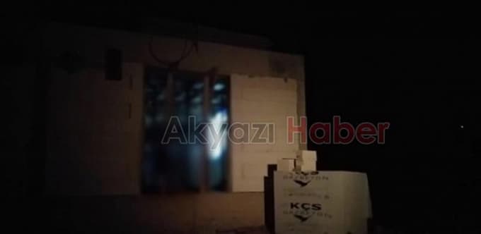 Boş İnşaatta iple kendini astı