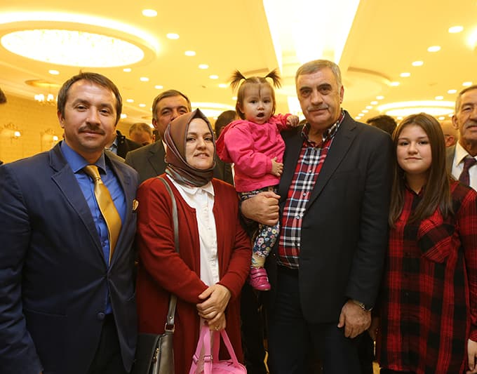 "Başkanlık Sistemiyle Daha Güçlü Bir Türkiye"