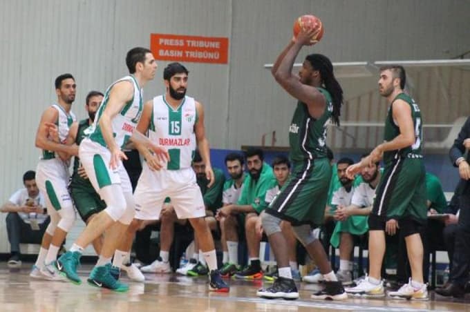 Büyükşehir Basket, yeniden galip geldi