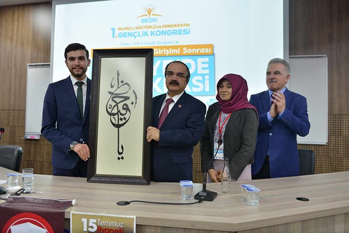 Vali Coş: Türkiye artık 'Hayır' diyebiliyor