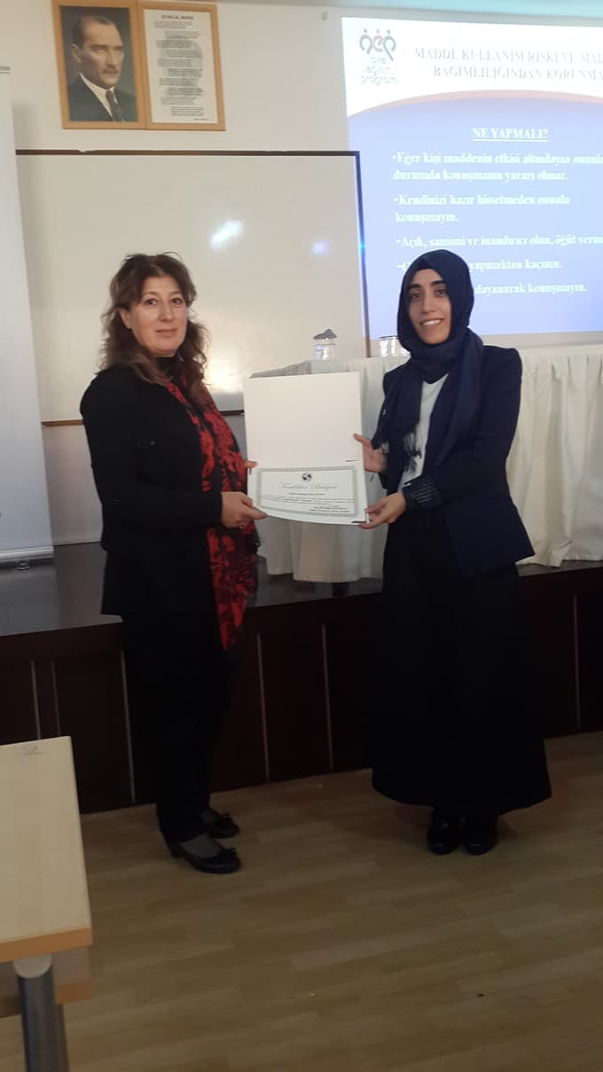 SAÜ'de çağın önemli sorunlarından biri konuşuldu