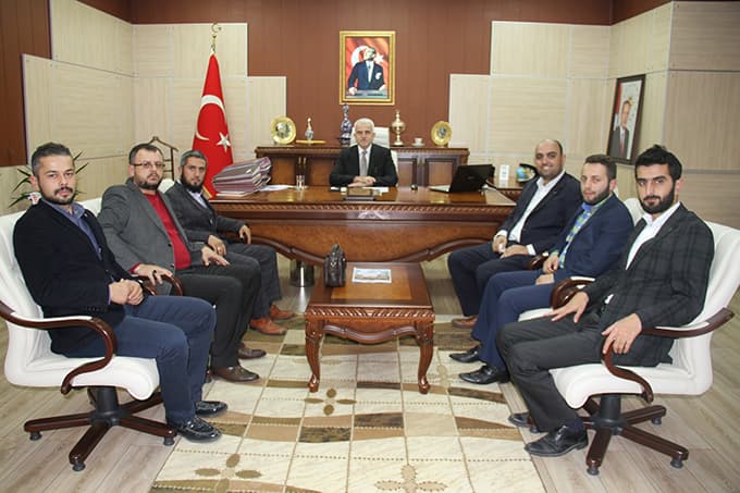 AGD, o makamları ziyaret etti