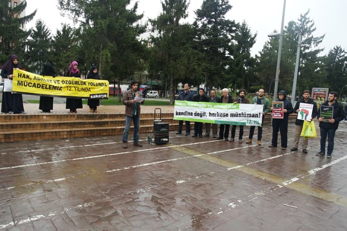 'Mezhepçilik ateşi ümmeti parçalıyor!' dediler