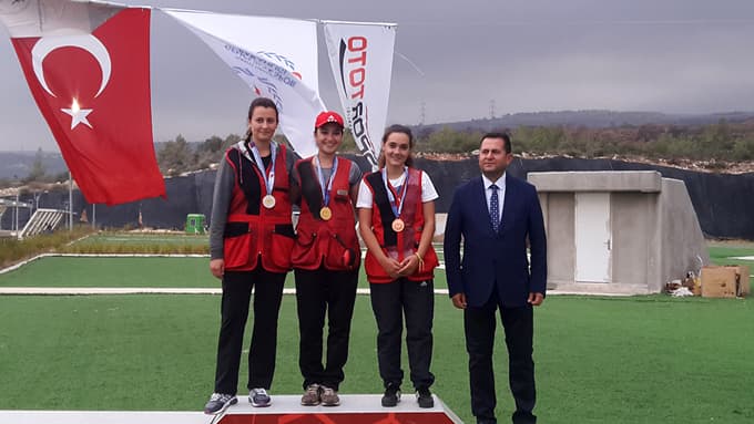 Büyükşehir'li atıcılar dereceye girdi