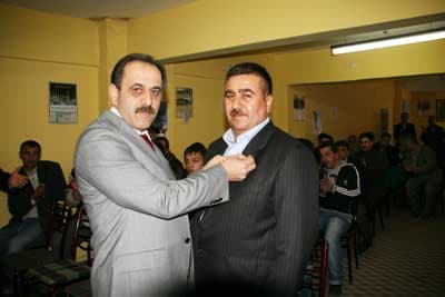 AK Parti'ye Yoğun Katılım