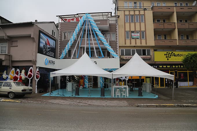 O firmanın açılışına Sakarya protokolü katıldı